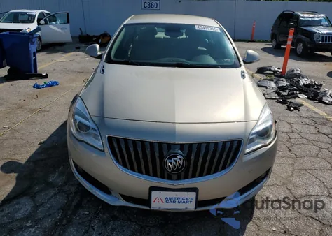 2016 Buick Regal из США, поврежденный, VIN 2G4GK5EX4G9207837